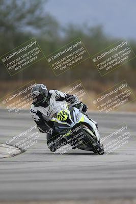media/Sep-21-2025-Race Pace (Sun) [[98bf33ef95]]/Verified/4-Turn 3 (920am)/